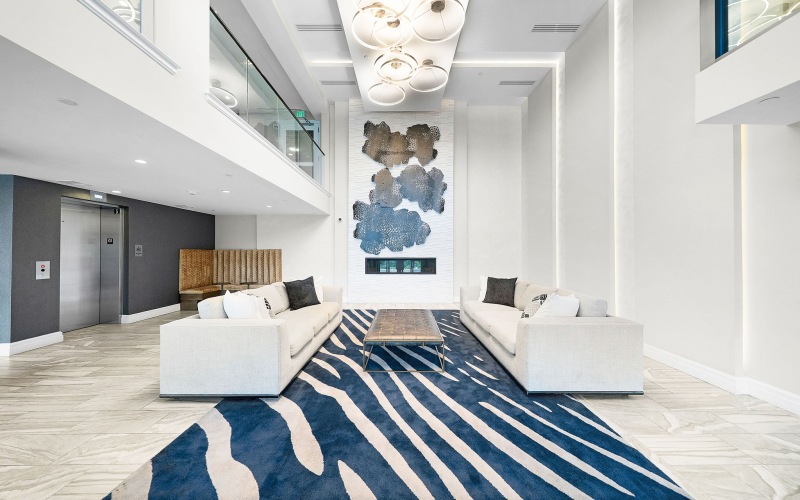 luxury apartments on city ave